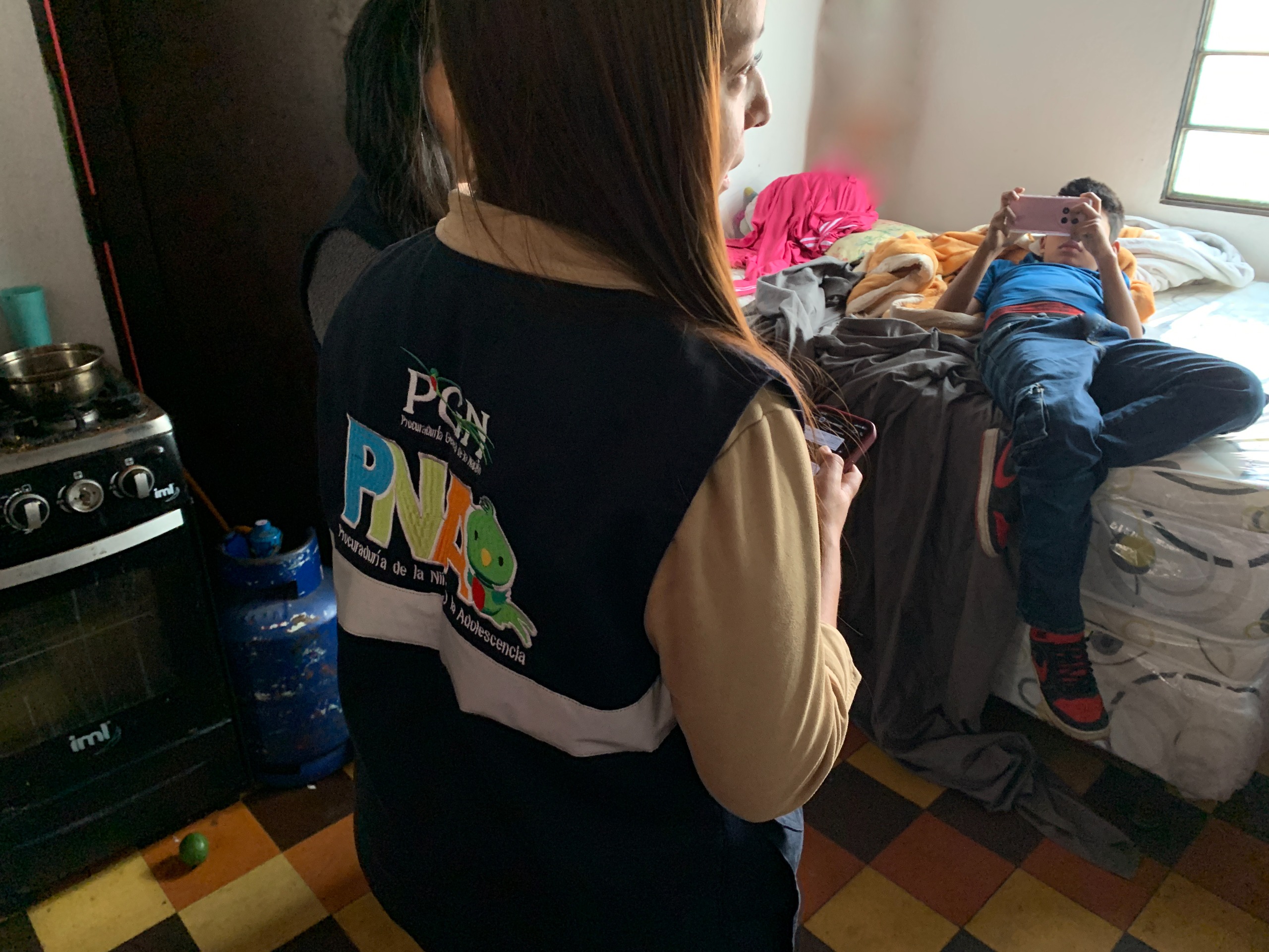 Grooming: el peligro silencioso que acecha a niñas, niños y adolescentes en el entorno digital — imagen adicional